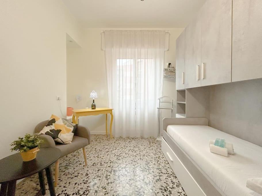 Free Parking - Elegante Casa Con Wifi -Smarttv Apartamento Savona Exterior foto